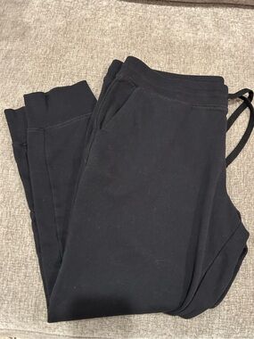 Amazon Essentials Black Joggers